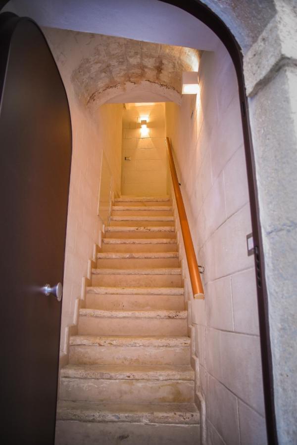 Casa Dell Arco Apartment Bari Bagian luar foto